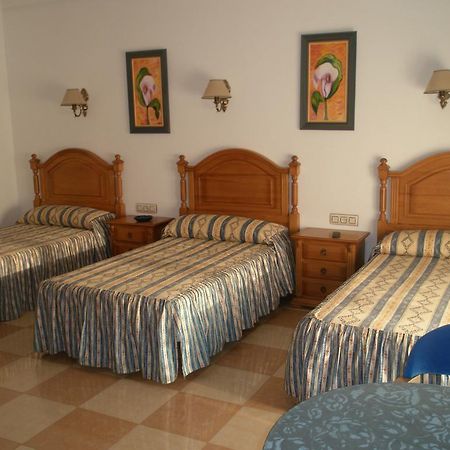 Hostal Los Rosales Алькарас Номер фото